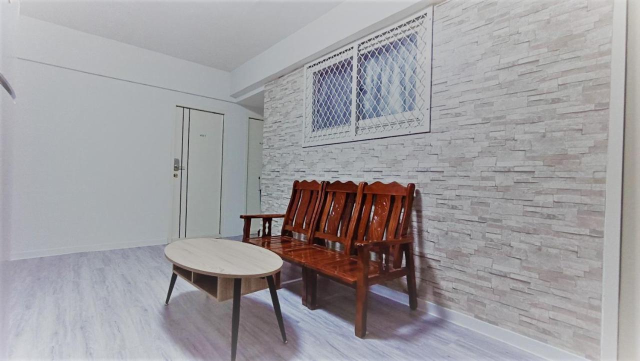 Fengchia Bichon Art Homestay Taichung Exterior foto