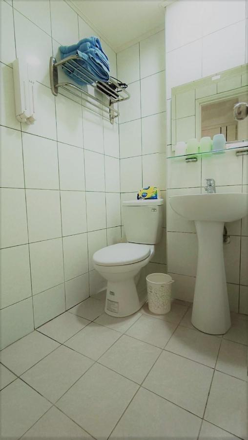 Fengchia Bichon Art Homestay Taichung Exterior foto