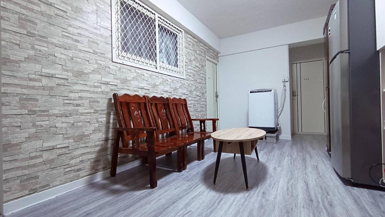 Fengchia Bichon Art Homestay Taichung Exterior foto